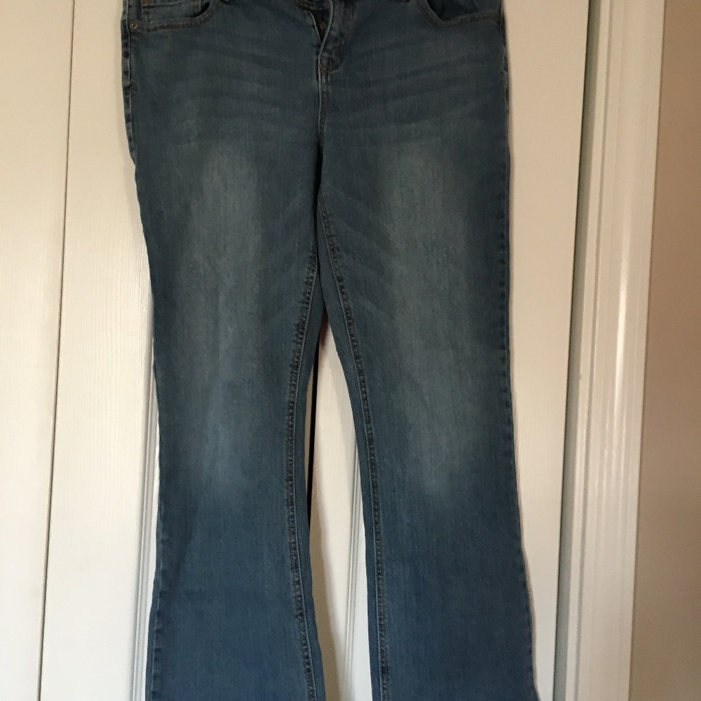 Aeropostale size 12 petite jeans